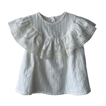 Blusa em bordado ingls cru com folho no peito