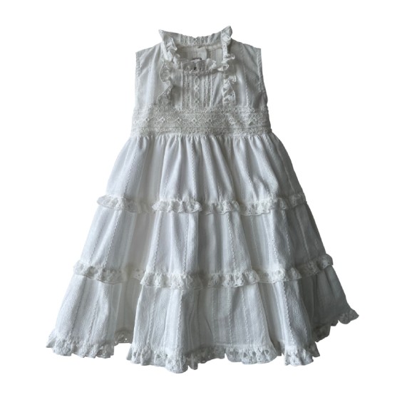Robe à broderie anglaise