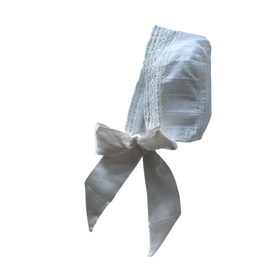 Ivory embroidery bonnet