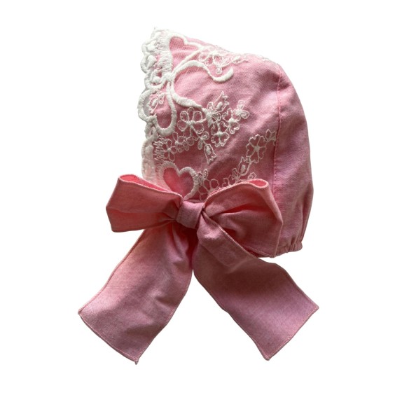 Pink chambray bonnet with tule Pink chambray bonnet with tule