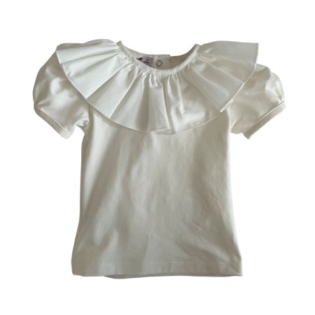Ivory tshirt with ivory collar