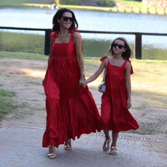 Vestido vermelho comprido