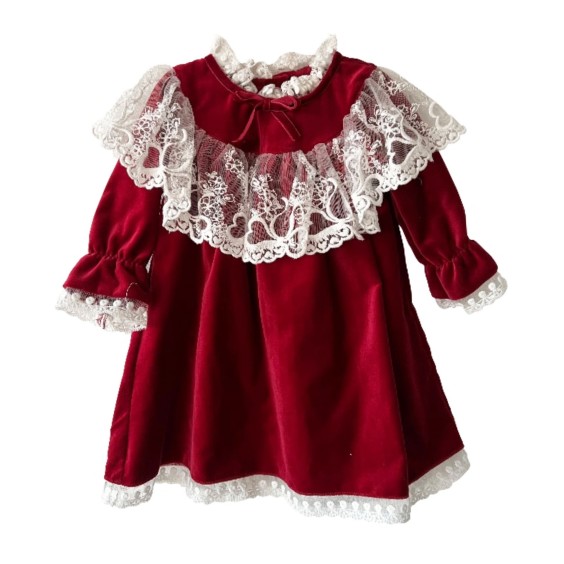 Vestido veludo bordeaux com folho tule