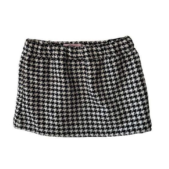 Pied-de-poule skirt