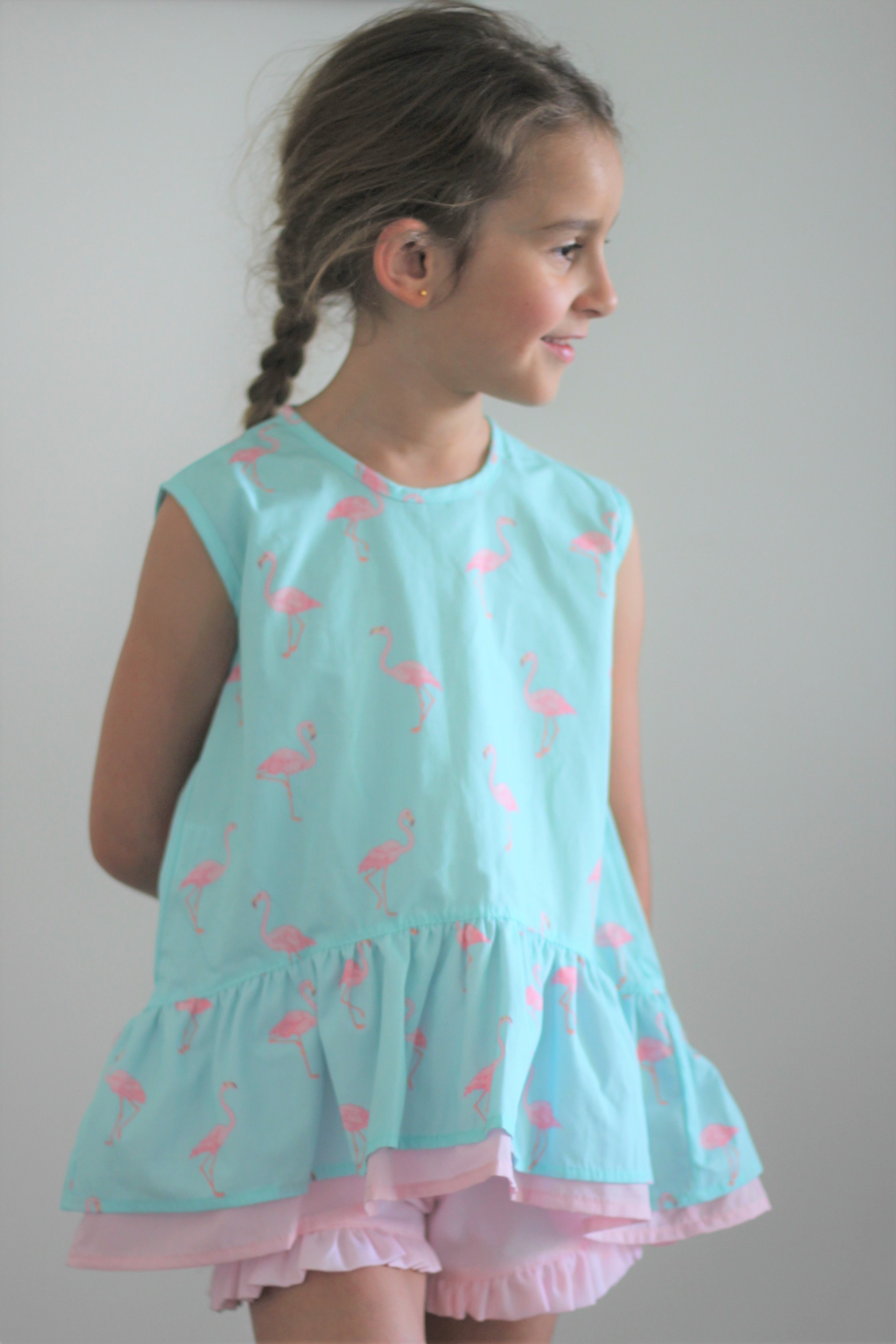 Flamingos bow tunic