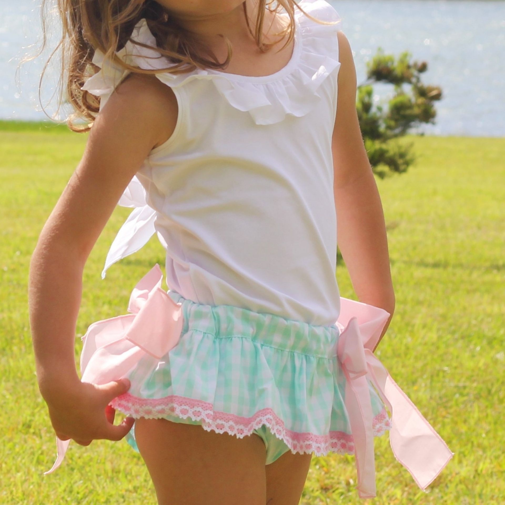 Green vichy bloomer with lace