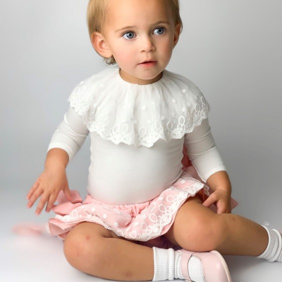 Body/T-shirt tule collar