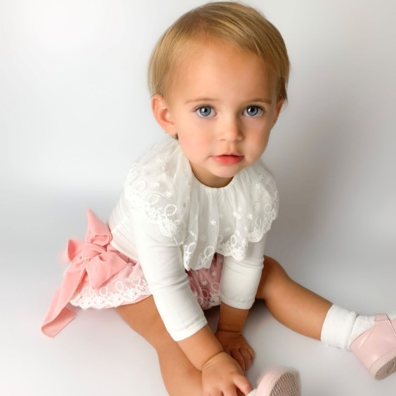 Body/T-shirt tule collar