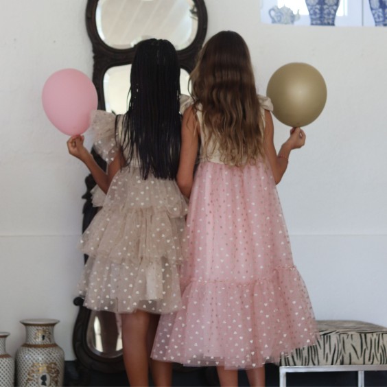 Vestido Linho dourado com tule rosa