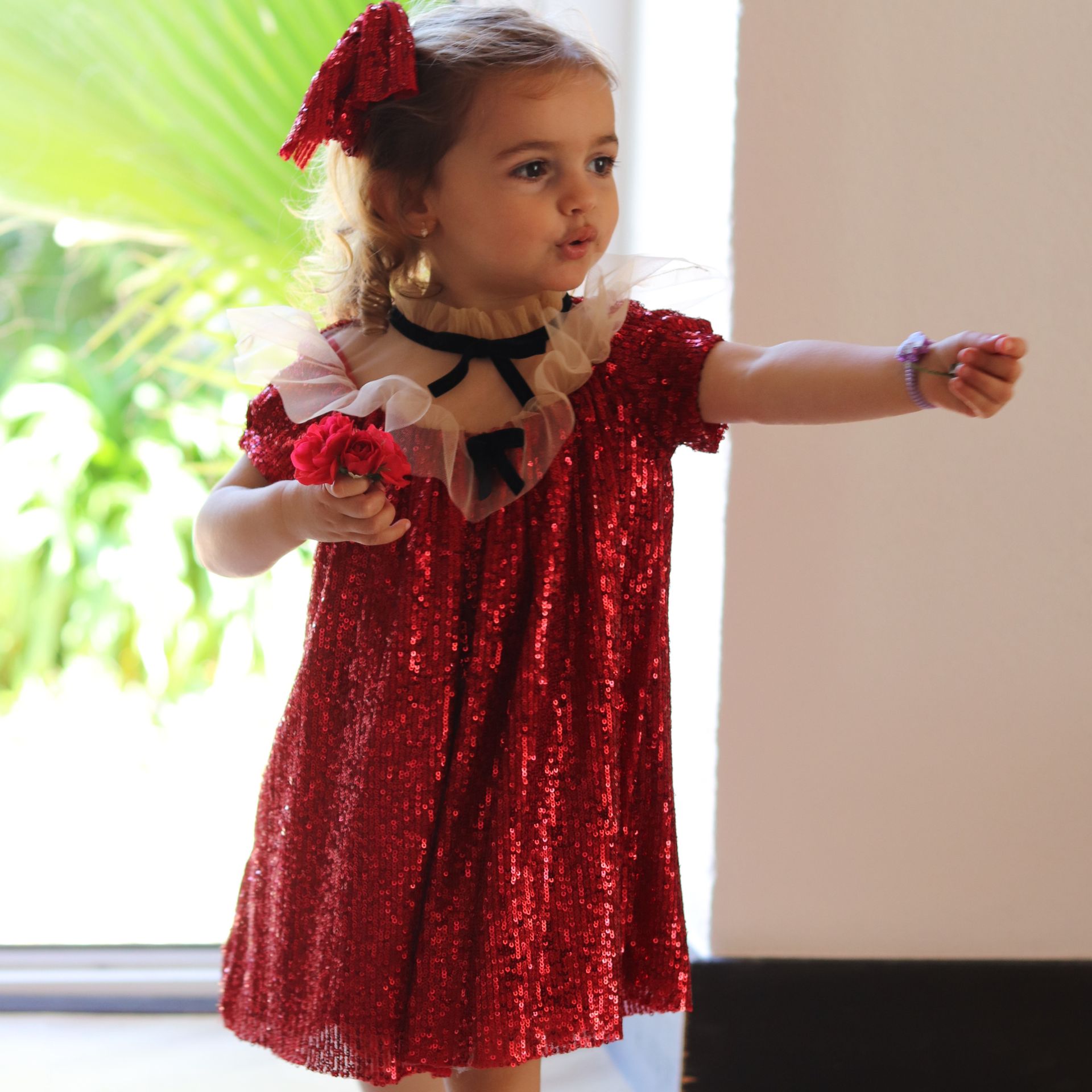 Vestido Lantejoulas Vermelha com tule