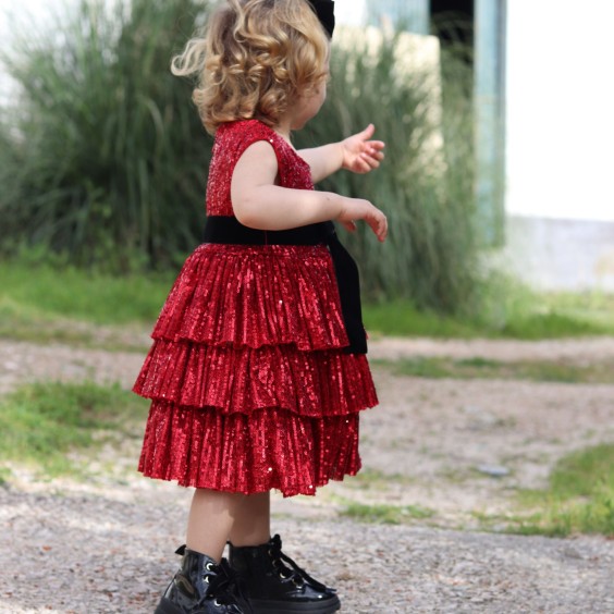 Vestido Clássico Lantejoulas Vermelha