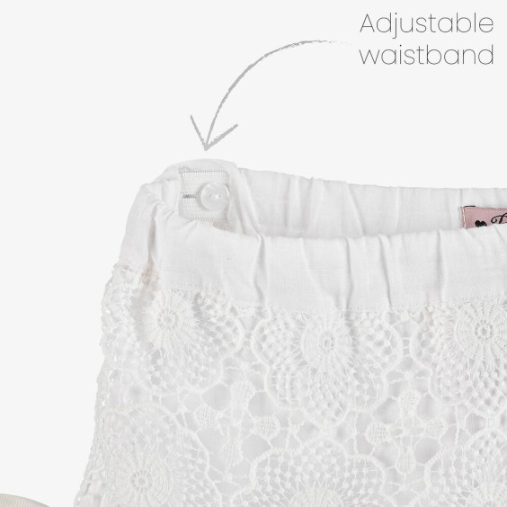 Saia de renda e tule branca com laos e strass