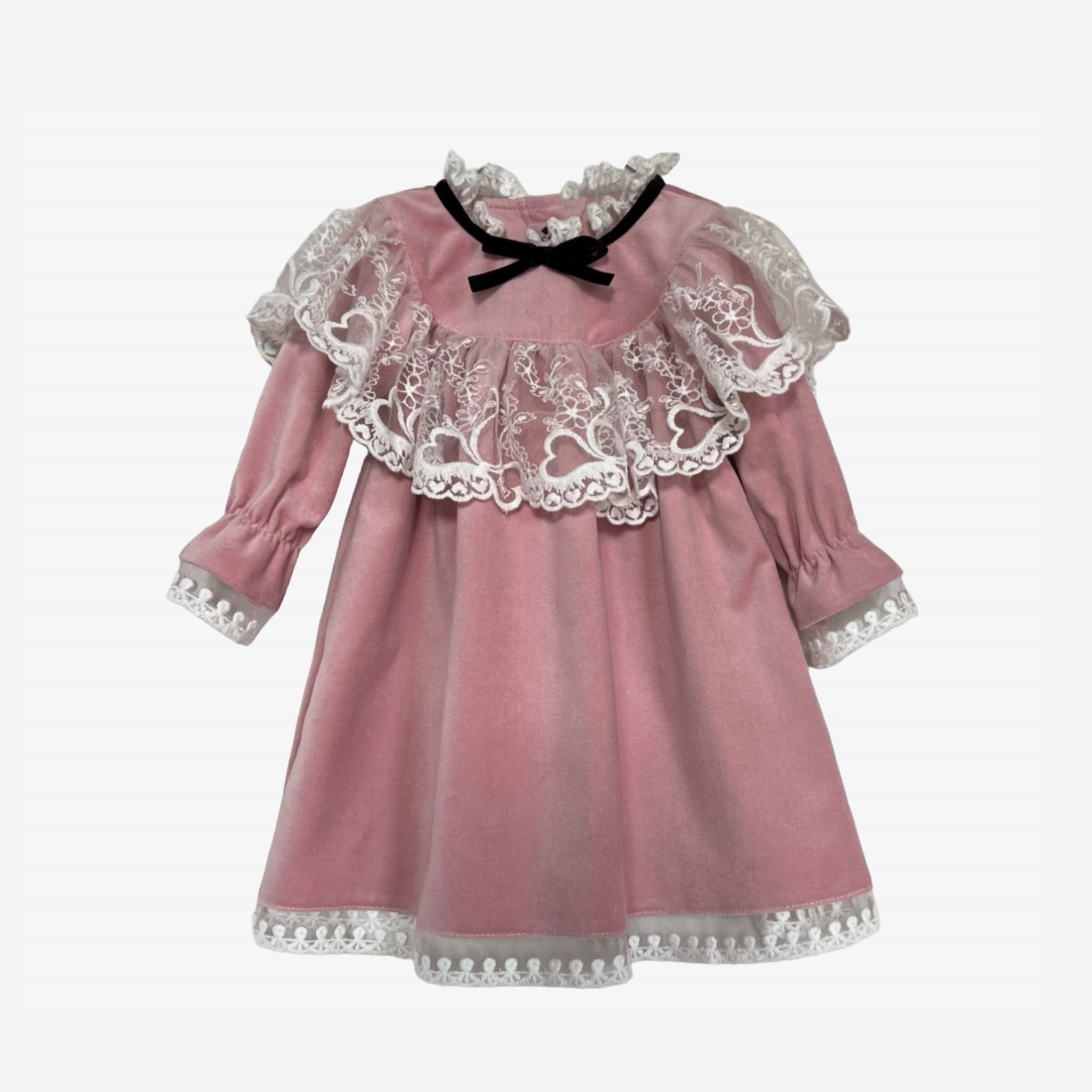 Robe en velours rose avec tulle 