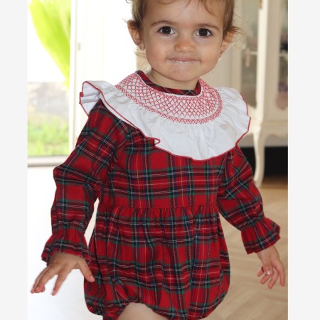 Fofo xadrez vermelho com smock Fofo xadrez vermelho com smock