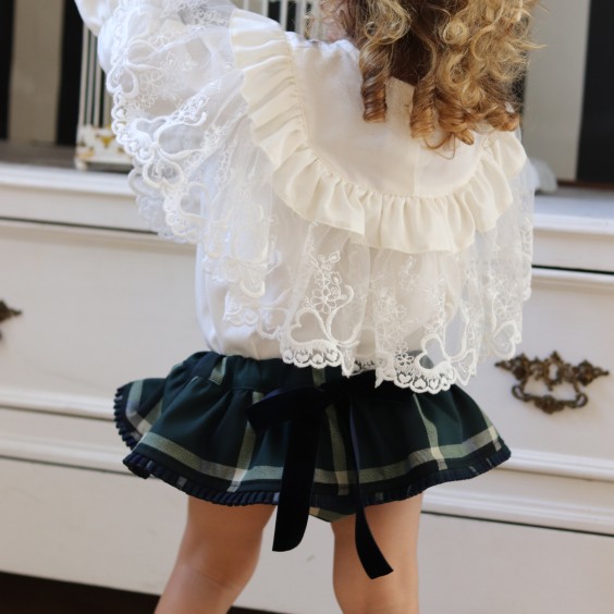 Blouse Cr�me avec Dentelle