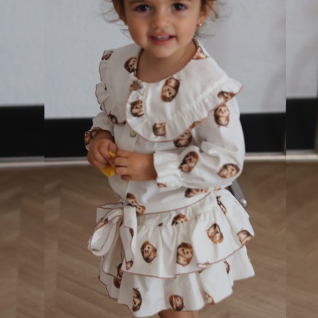 Blusa Ouriços com golas Blusa Ouriços com golas