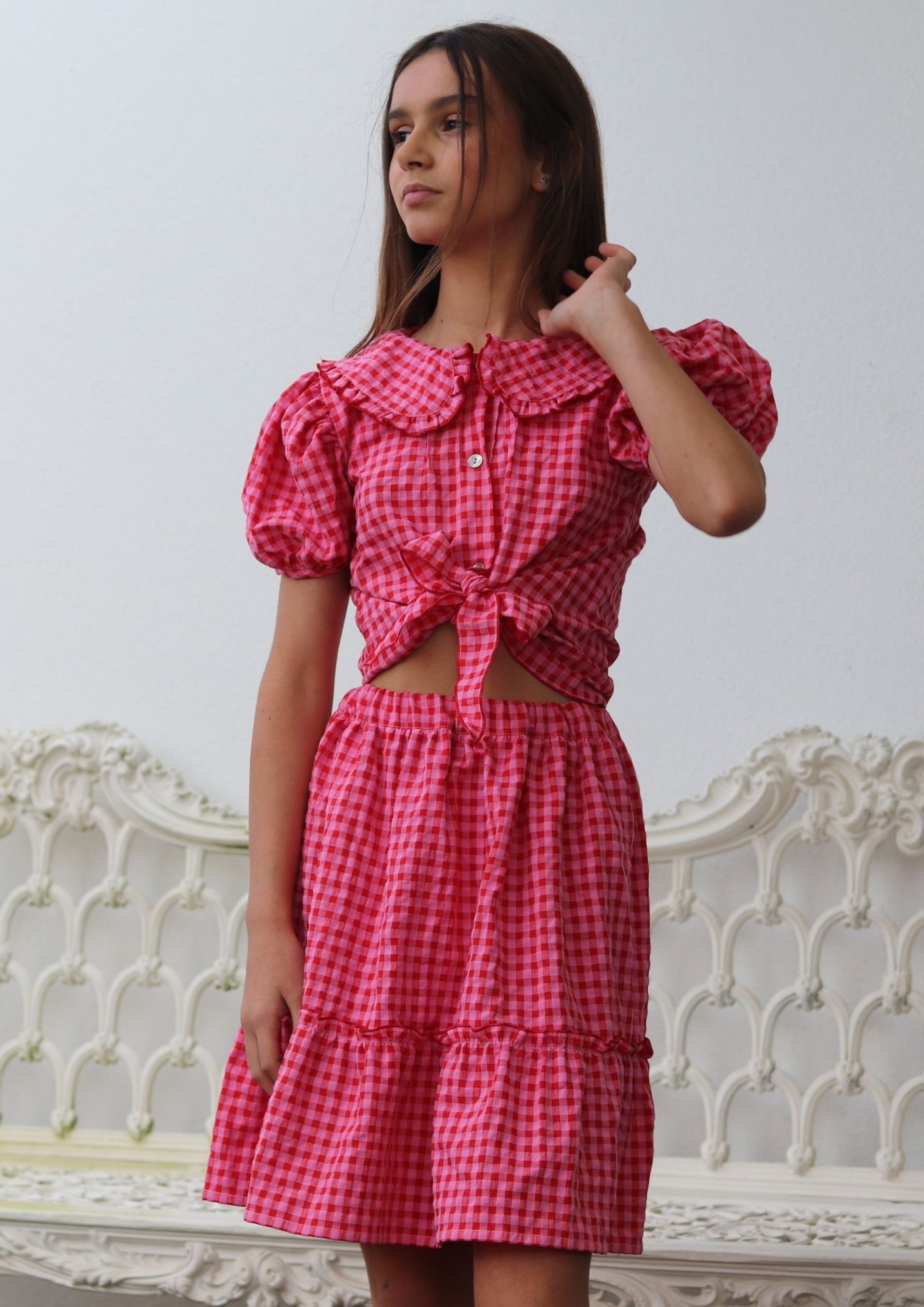 Saia vichy rosa e vermelha