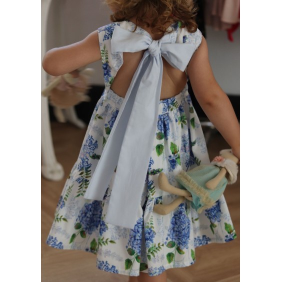 Wisteria dress with bow at the back