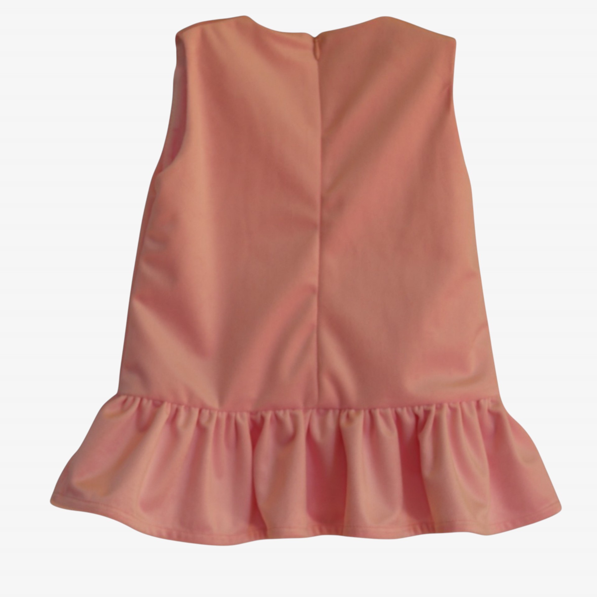 Robe rose avec des nœuds