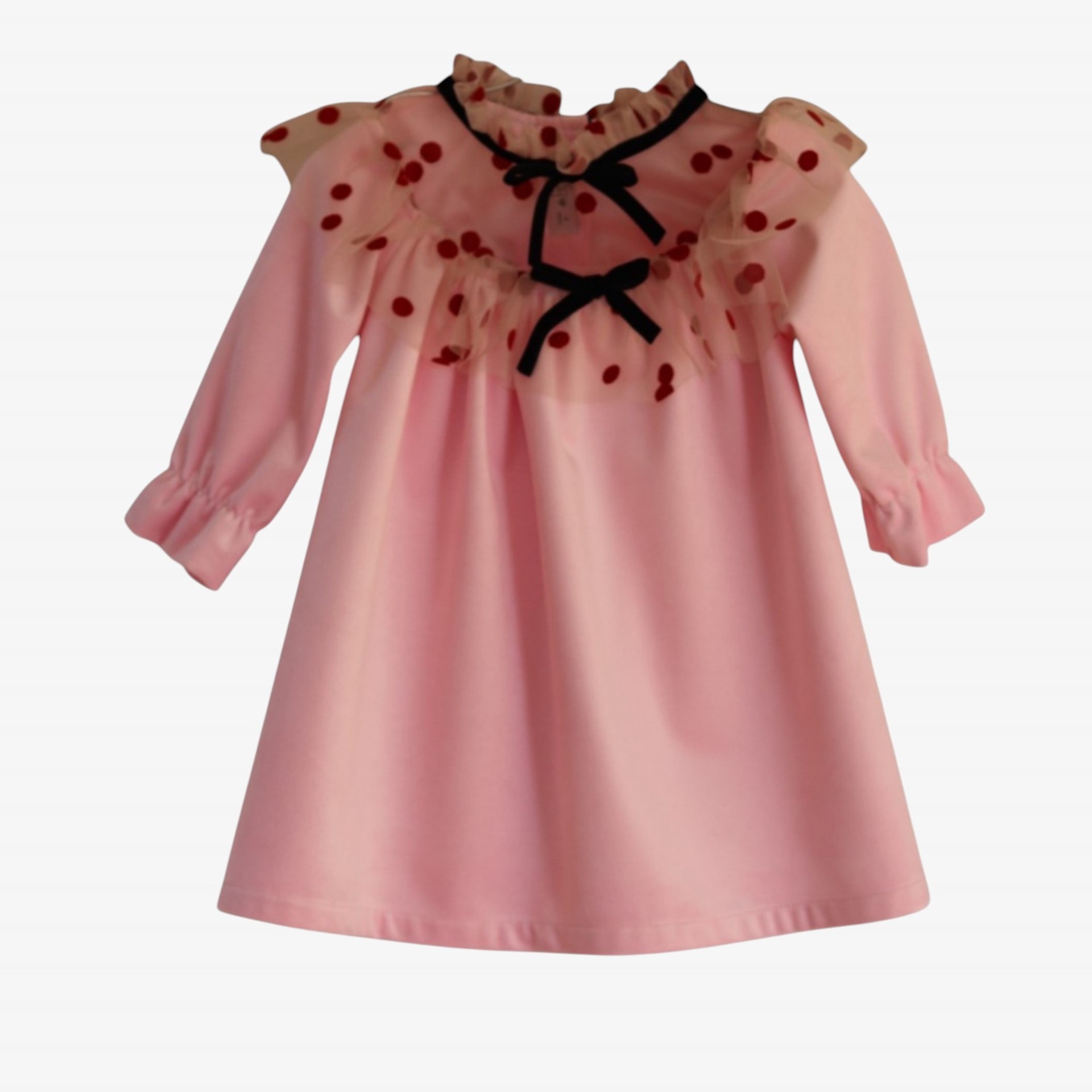 Robe en velours rose avec tulle