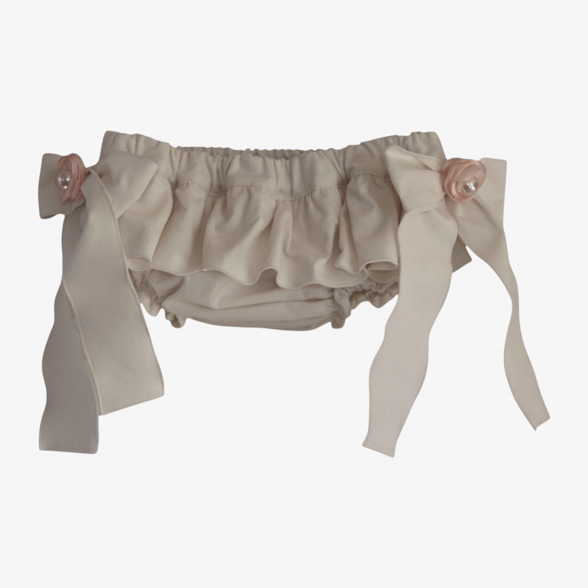 Ivory velvet bloomer with flowers