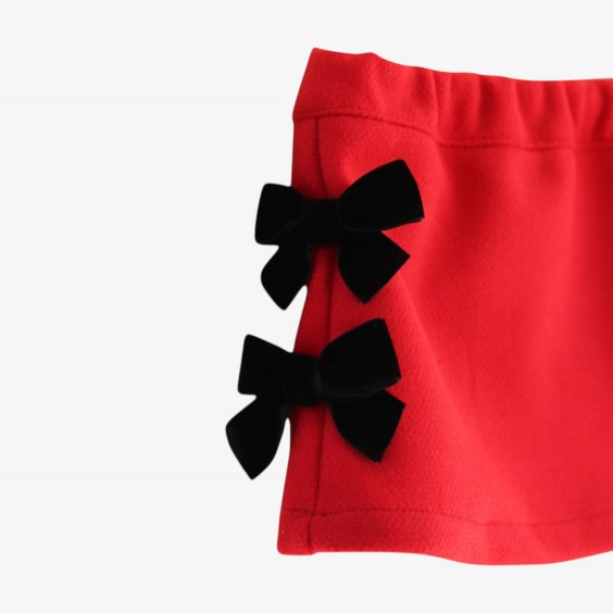Red skirt with bows