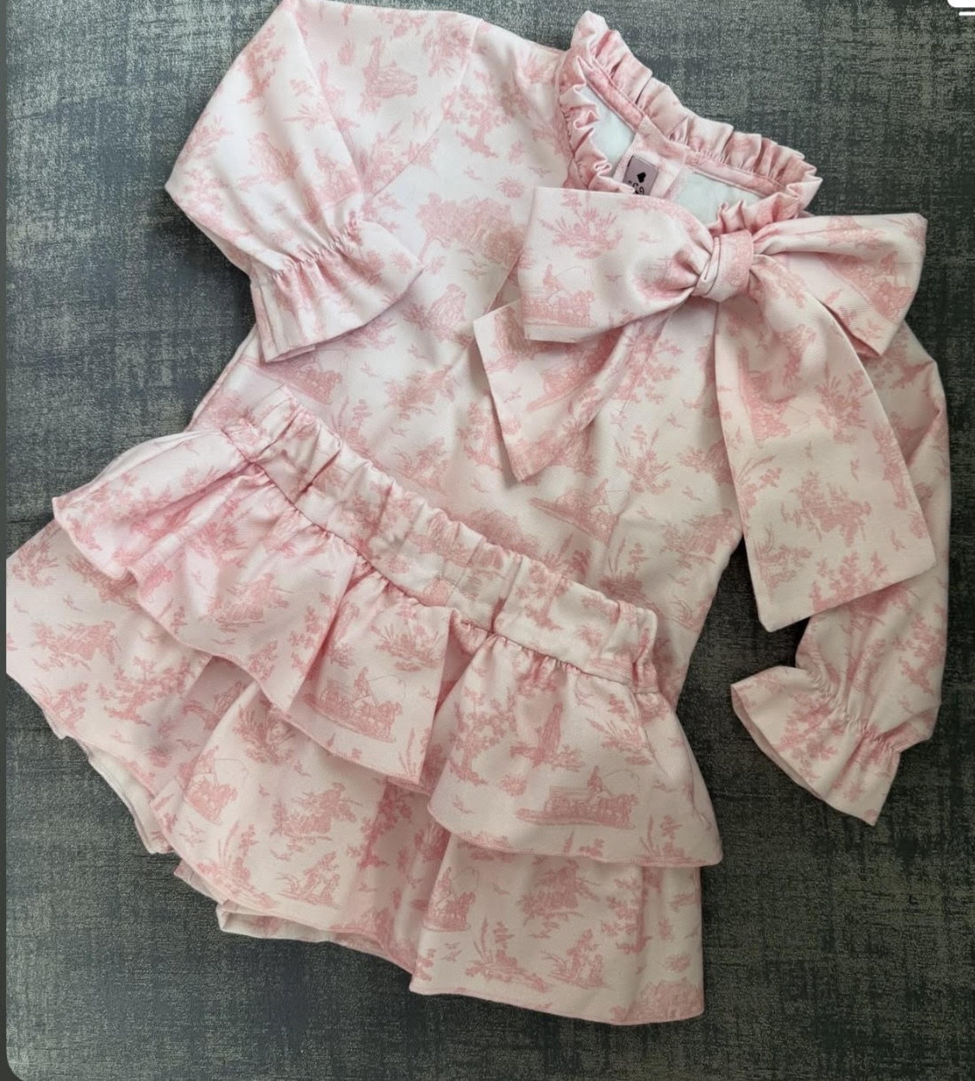 Pink Toile de Jouy skirt