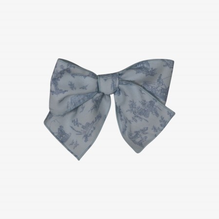 Blue toile de jouy bow Blue toile de jouy bow