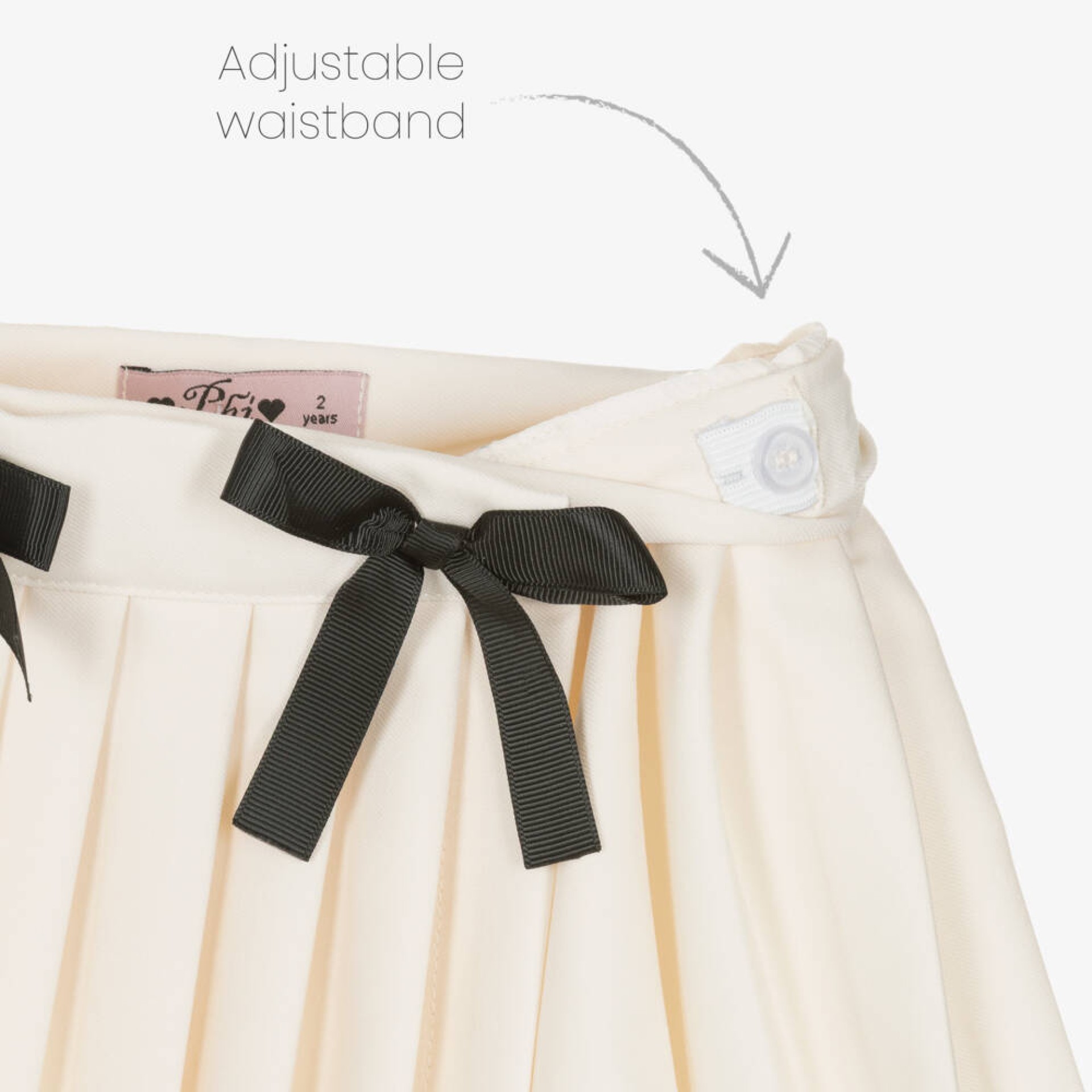 Ivory pleated skirt