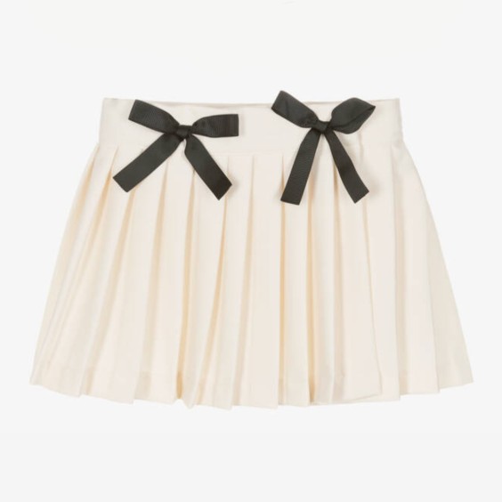 Ivory pleated skirt