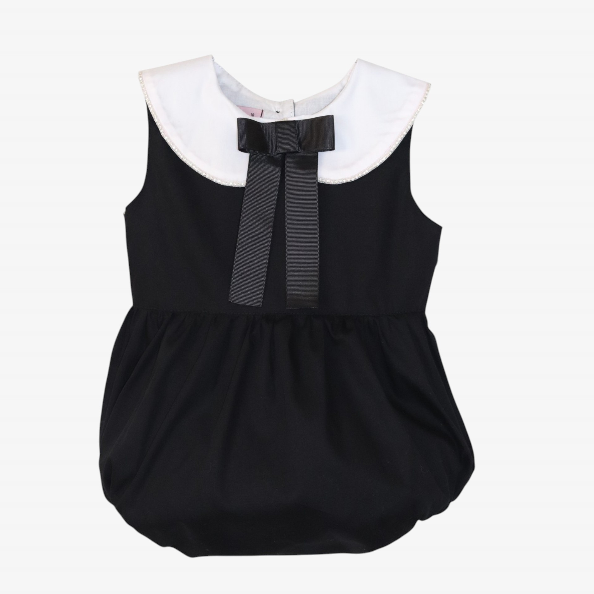 Black romper with strass