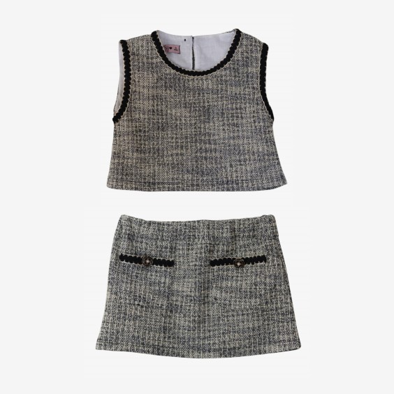 Tweed skirt with pockets