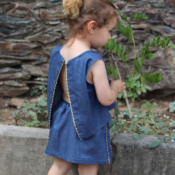 Glitter denim skirt