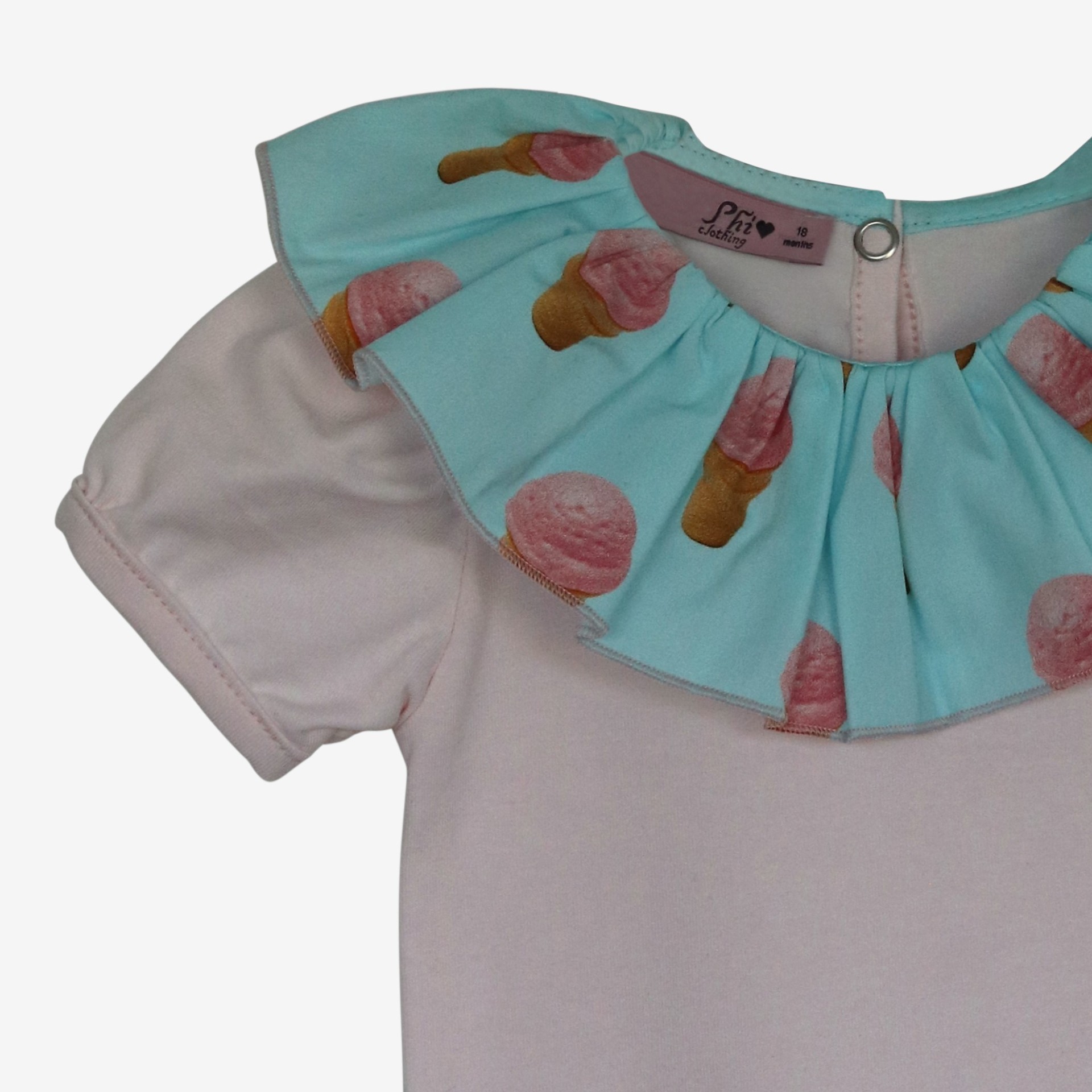 T-shirt à col crème glacée