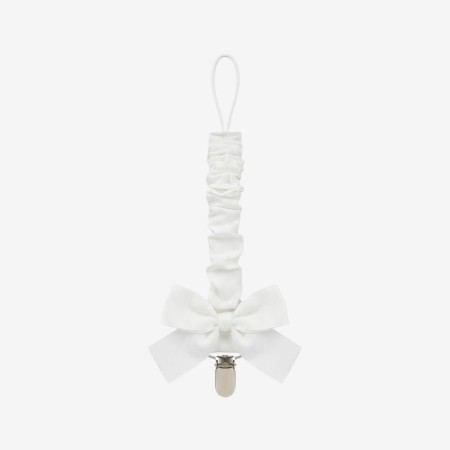 White dummy clip White dummy clip