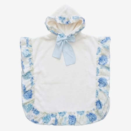 Pink hydrangeas beach poncho Pink hydrangeas beach poncho