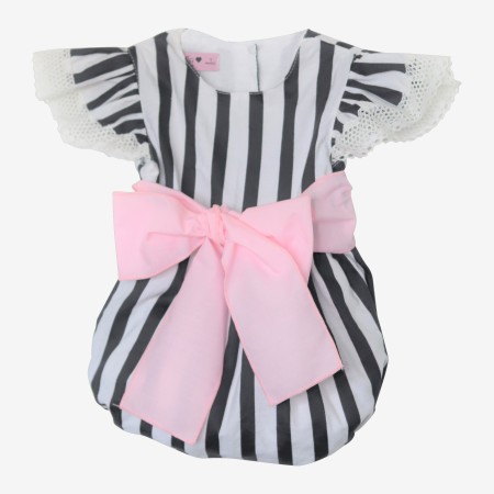 Cute black stripes Cute black stripes