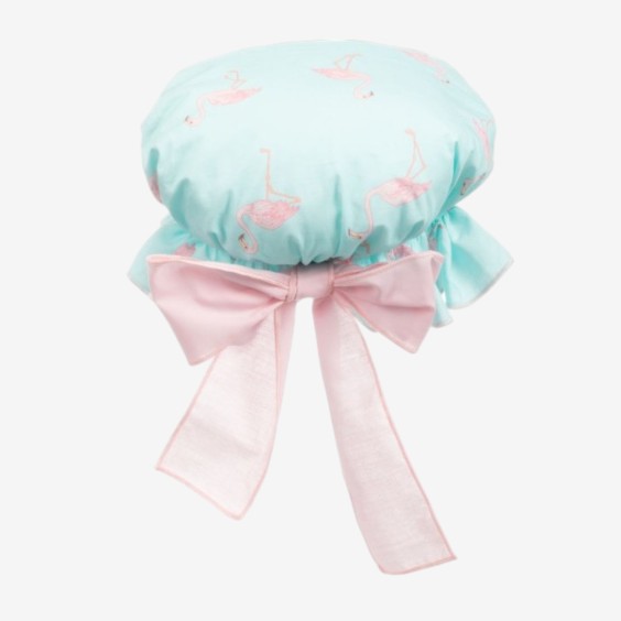 Bonnet flamingos