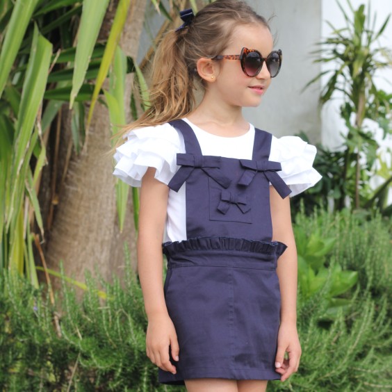 Skirt with navy blue bodice 