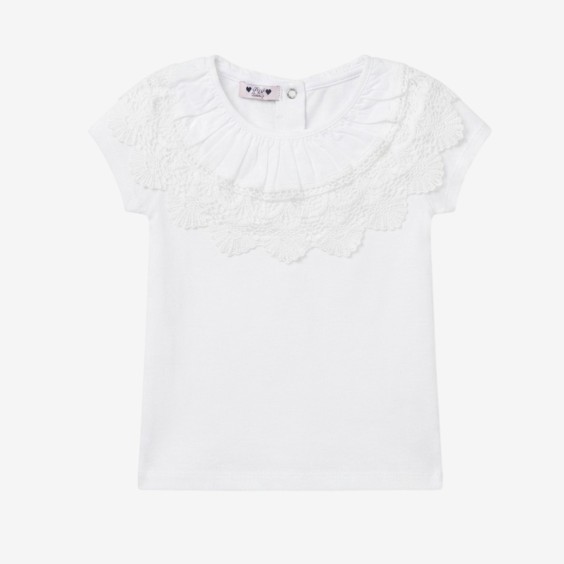 T-shirt with lace collar