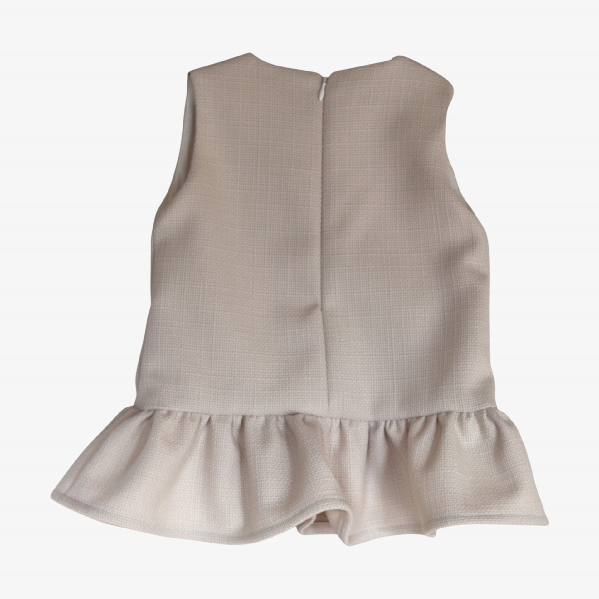 Robe blanc cassé avec des nœuds noirs
