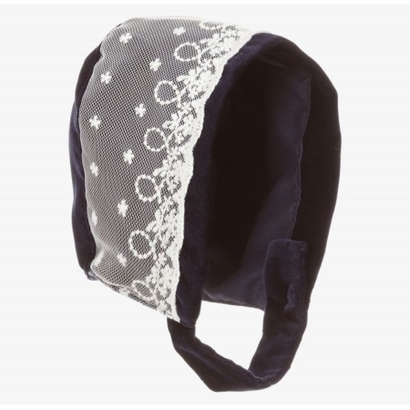 Navy blue velvet bonnet with tulle Navy blue velvet bonnet with tulle