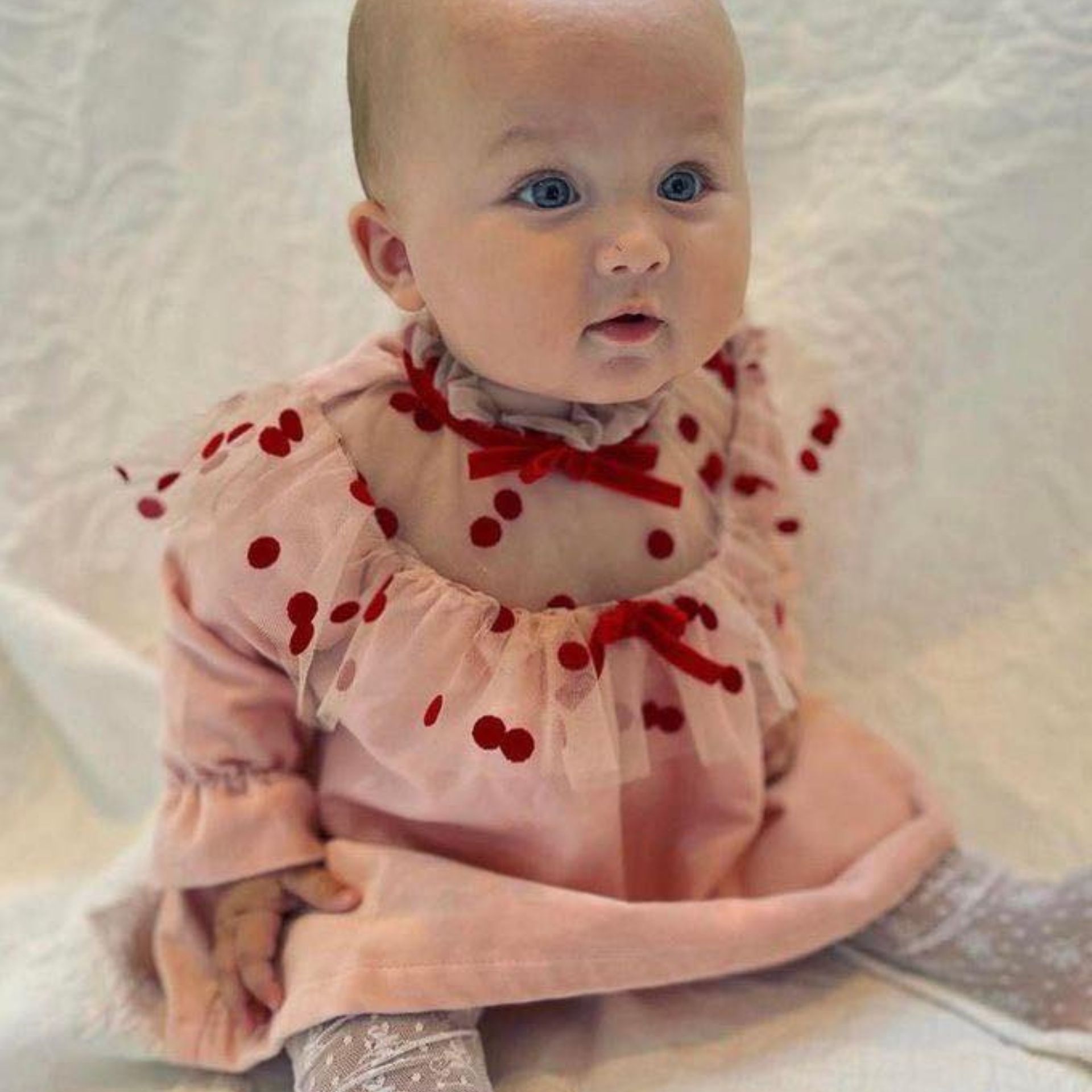 Vestido veludo rosa com tule