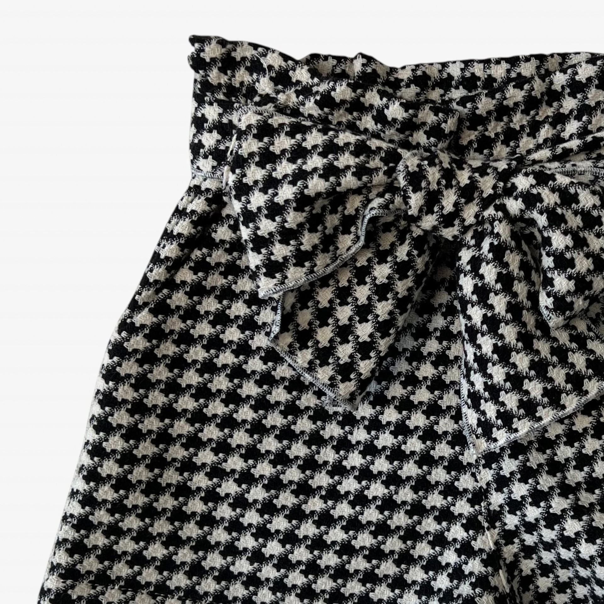 Black and white houndstooth shorts