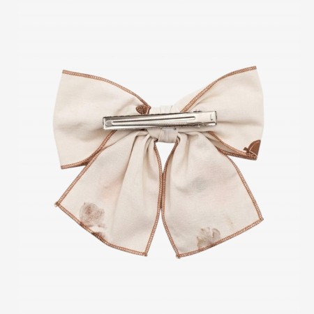 Hair bow with acorns